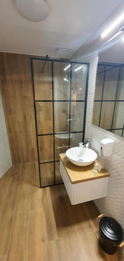 Hotel Dom Pod Groniem Rzyki Esterno foto